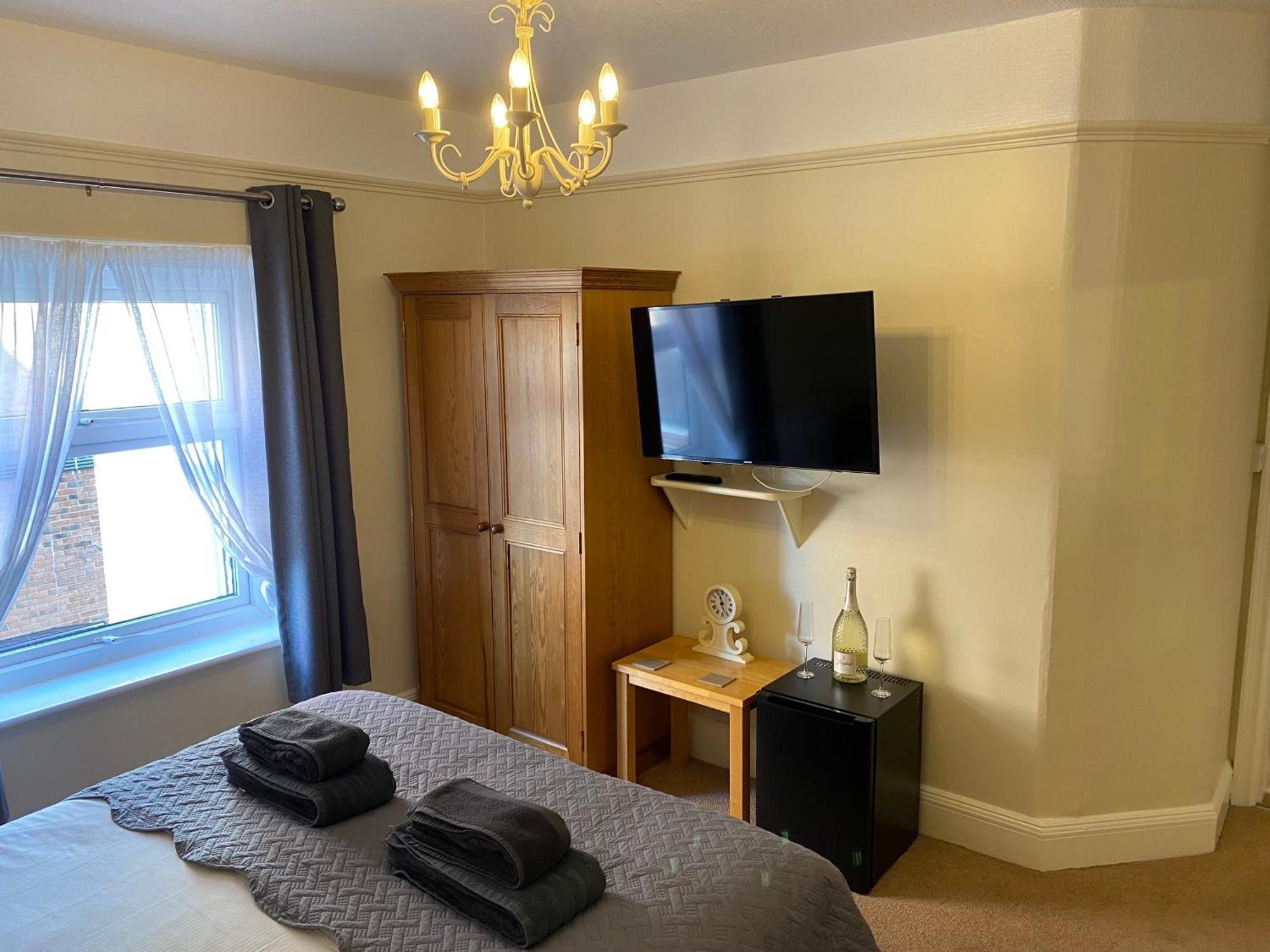 Guest house The Whalebone Arch 3*