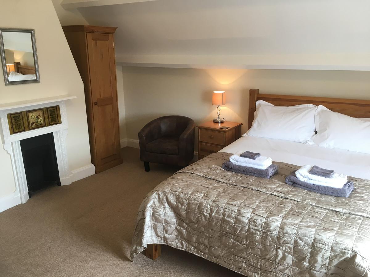 Guest house The Whalebone Arch Whitby