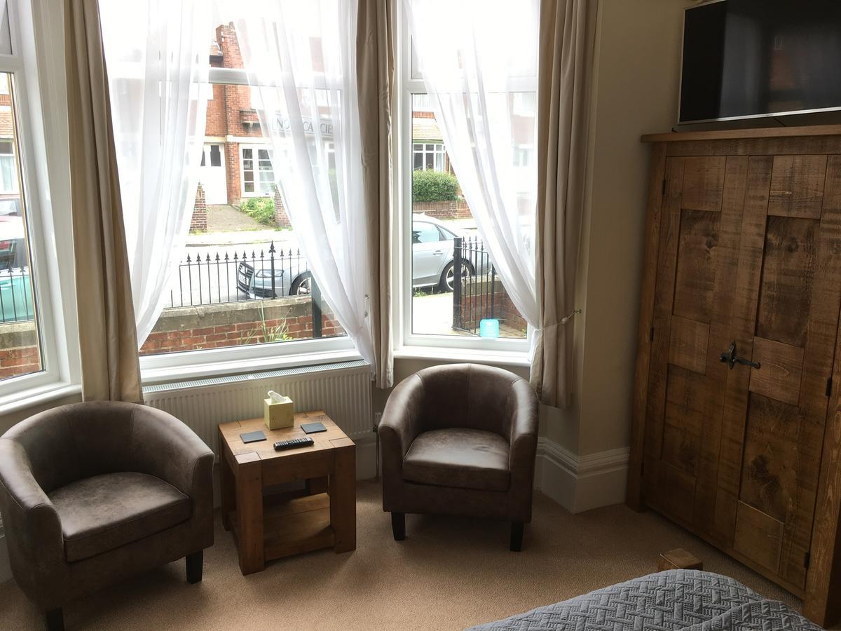 The Whalebone Arch Guest house Whitby
